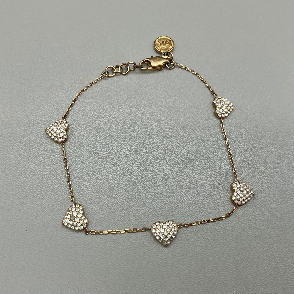 Michael Kors Bracelet Gold Tone Crystal Pave Heart Charm Chain Adjustable